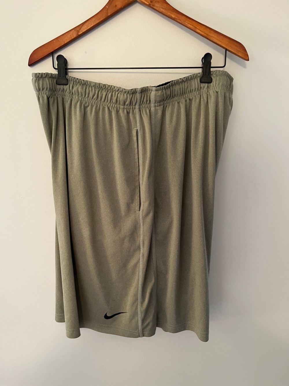 Nike Men’s Gray Athletic Training Shorts